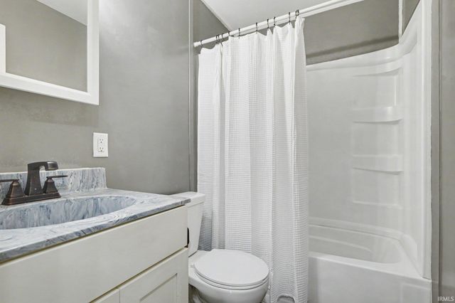 56487 Miller Drive, Elkhart, IN 46516