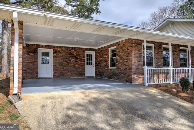 5410 Mill Valley Drive, Douglasville, GA 30135