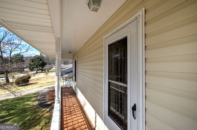 5410 Mill Valley Drive, Douglasville, GA 30135