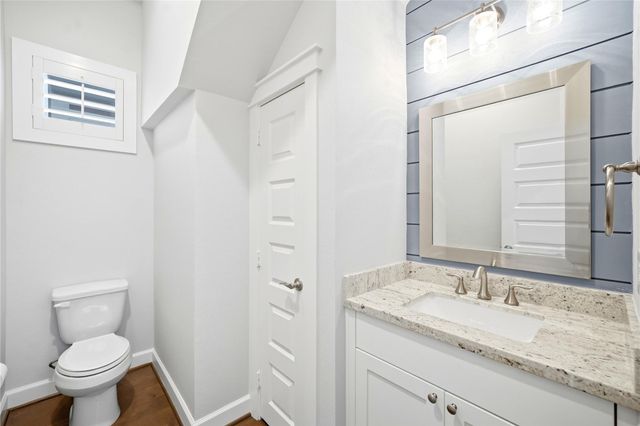4208 Koehler Street B, Houston, TX 77007