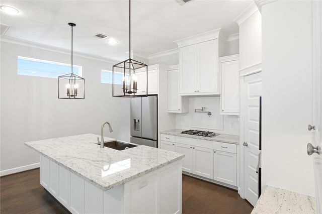 4208 Koehler Street B, Houston, TX 77007