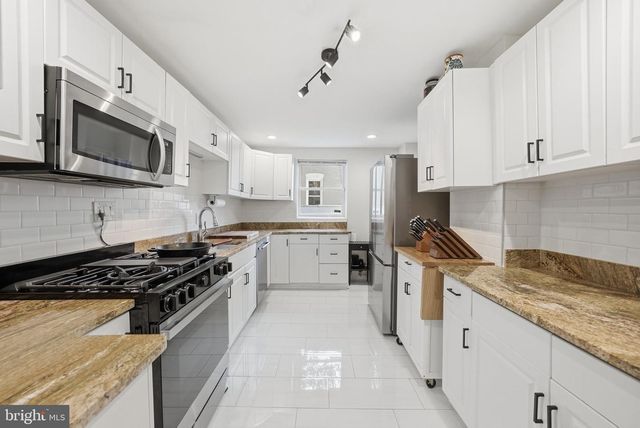 1391 F ST NE, Washington, DC 20002