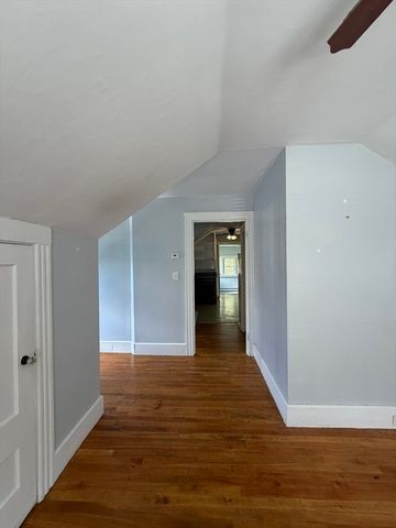 139 Randall 2, Worcester, MA 01606