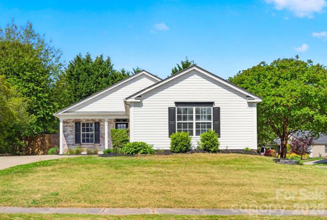 102 Daventry Place, Mooresville, NC 28117