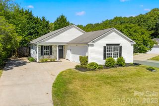 102 Daventry Place, Mooresville, NC 28117