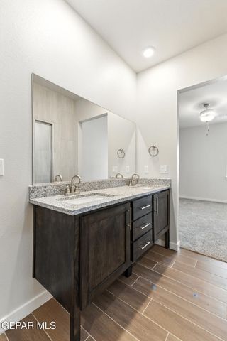 11853 Artekale Place, El Paso, TX 79934