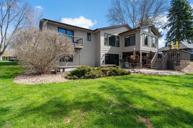 15685 Highland Avenue NW, Prior Lake, MN 55372