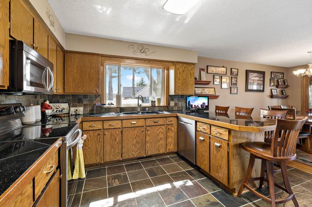 15685 Highland Avenue NW, Prior Lake, MN 55372