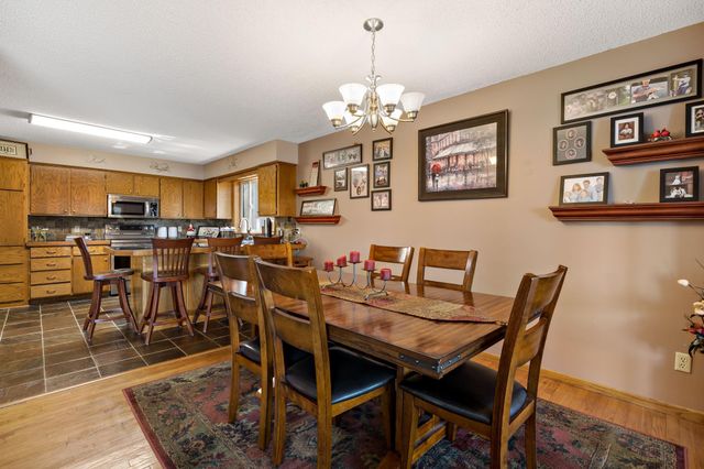 15685 Highland Avenue NW, Prior Lake, MN 55372