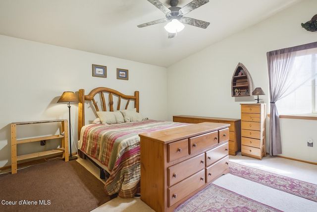 8675 W OREGON ST, Rathdrum, ID 83858