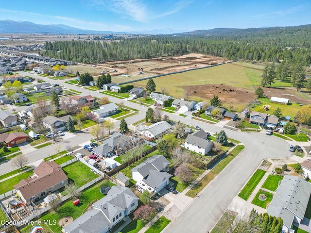 8675 W OREGON ST, Rathdrum, ID 83858