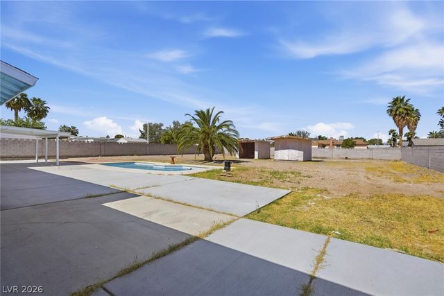 7989 Red Barn Drive, Las Vegas, NV 89123