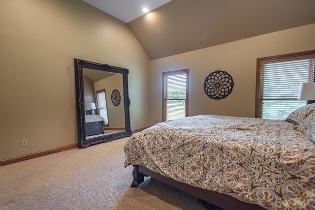4515 S Forest Avenue, Springfield, MO 65810