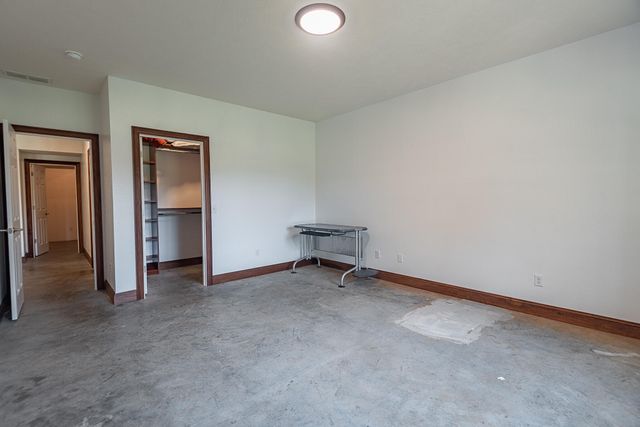 4515 S Forest Avenue, Springfield, MO 65810
