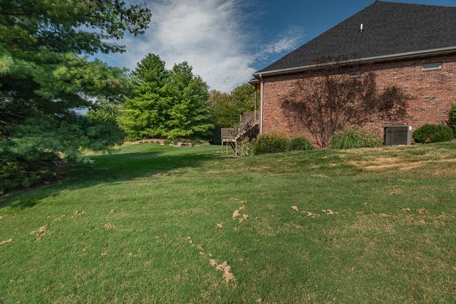 4515 S Forest Avenue, Springfield, MO 65810