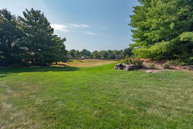 4515 S Forest Avenue, Springfield, MO 65810