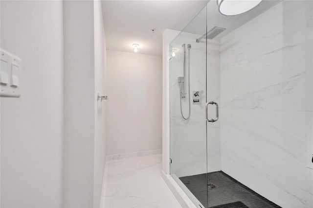 400 Sunny Isles Blvd 2005, Sunny Isles Beach, FL 33160