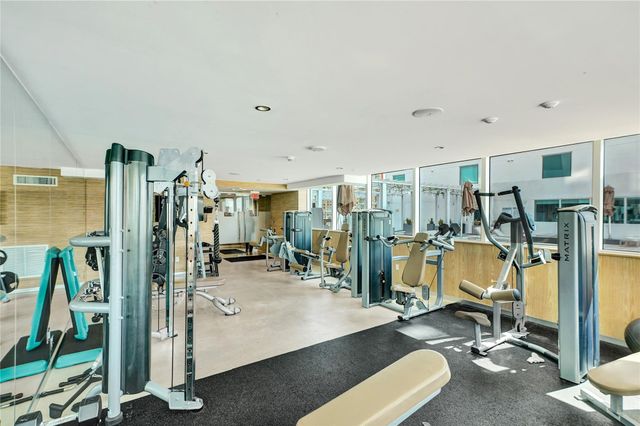 400 Sunny Isles Blvd 2005, Sunny Isles Beach, FL 33160