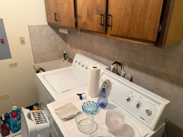4125 W 93rd Place B, Oak Lawn, IL 60453