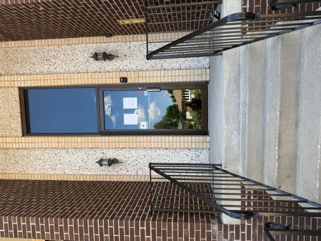 4125 W 93rd Place B, Oak Lawn, IL 60453