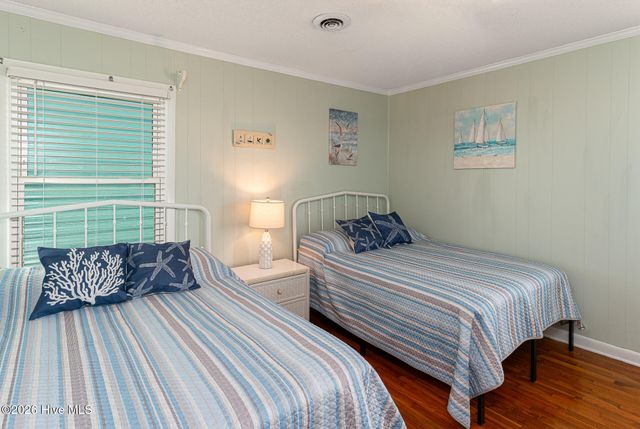 1001 Ocean Boulevard W, Supply, NC 28462