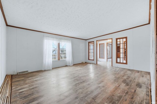 205 Forrest Park Drive, Garrett, IN 46738