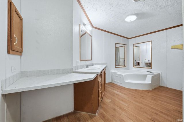205 Forrest Park Drive, Garrett, IN 46738