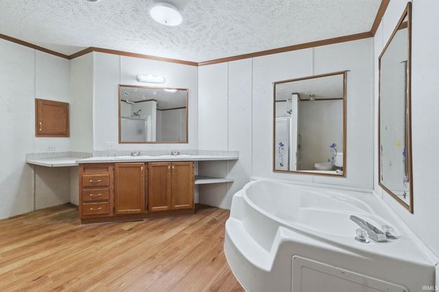 205 Forrest Park Drive, Garrett, IN 46738