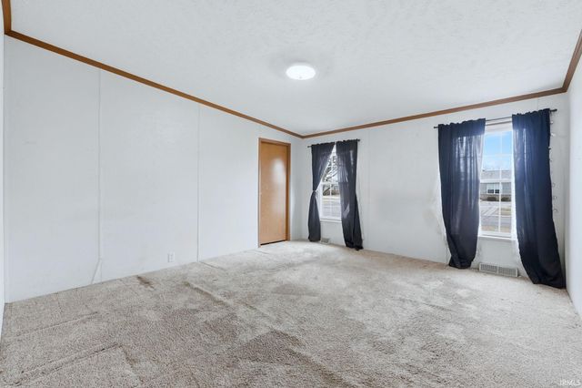 205 Forrest Park Drive, Garrett, IN 46738