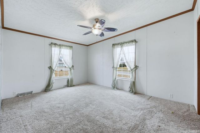 205 Forrest Park Drive, Garrett, IN 46738