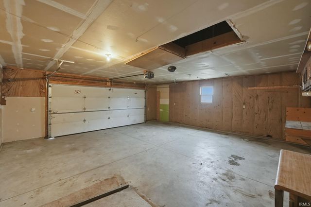 205 Forrest Park Drive, Garrett, IN 46738
