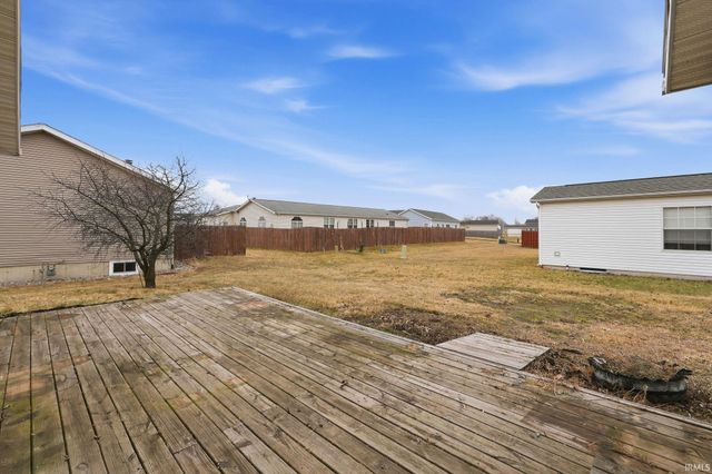 205 Forrest Park Drive, Garrett, IN 46738
