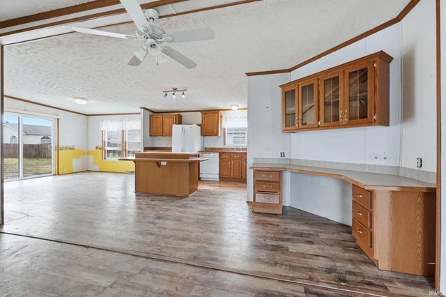 205 Forrest Park Drive, Garrett, IN 46738