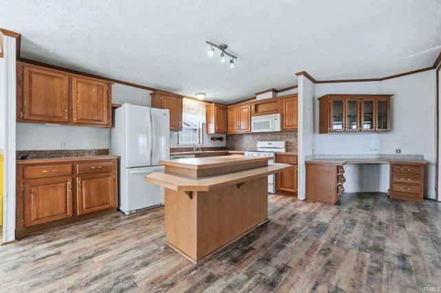 205 Forrest Park Drive, Garrett, IN 46738