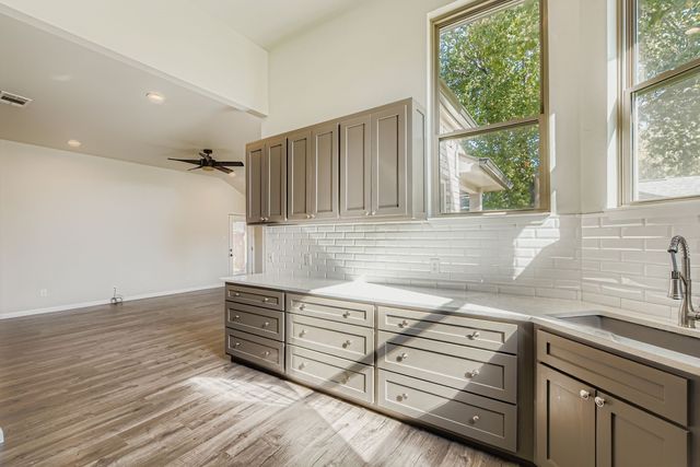 7713 Salzburg Drive, Rowlett, TX 75089