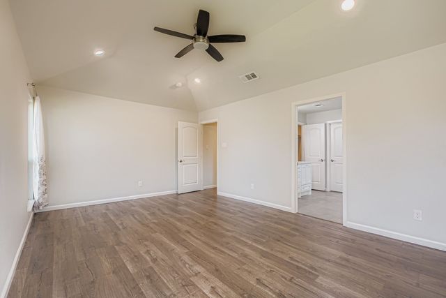 7713 Salzburg Drive, Rowlett, TX 75089