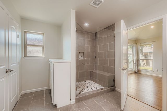 7713 Salzburg Drive, Rowlett, TX 75089