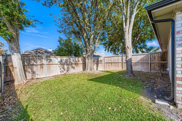 7713 Salzburg Drive, Rowlett, TX 75089