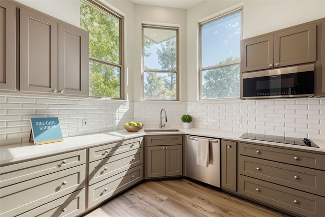 7713 Salzburg Drive, Rowlett, TX 75089