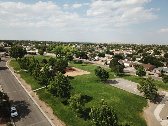 803 WESTERN HILLS Drive SE, Rio Rancho, NM 87124