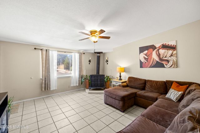 2309 Montana Avenue, Las Cruces, NM 88001