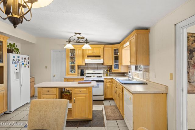 2309 Montana Avenue, Las Cruces, NM 88001