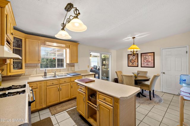 2309 Montana Avenue, Las Cruces, NM 88001