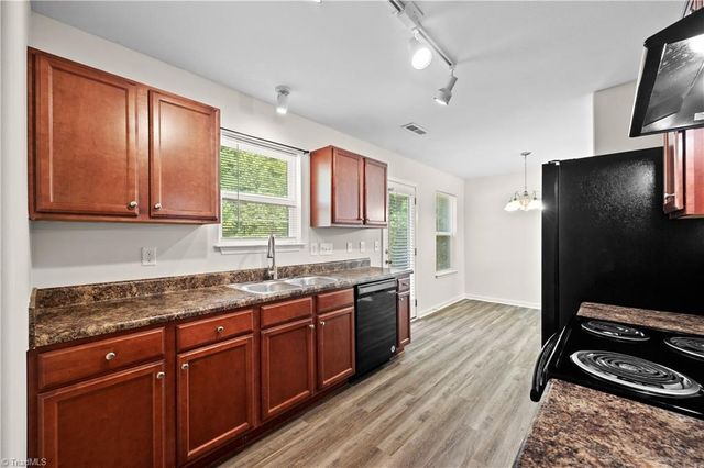 29 Leesford Trail, Greensboro, NC 27406