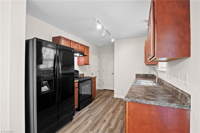 29 Leesford Trail, Greensboro, NC 27406