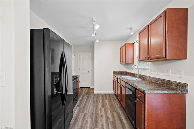 29 Leesford Trail, Greensboro, NC 27406