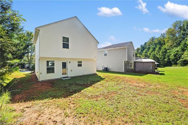 29 Leesford Trail, Greensboro, NC 27406
