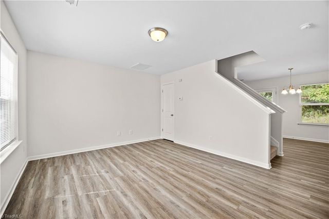 29 Leesford Trail, Greensboro, NC 27406