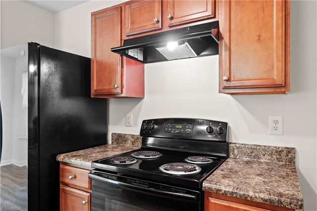 29 Leesford Trail, Greensboro, NC 27406