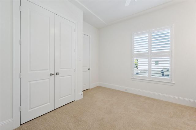 531 W 27th Street, Houston, TX 77008